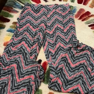 Patterned flare pants